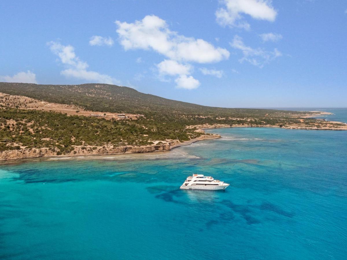 Sanders Olive Paphos Exterior foto