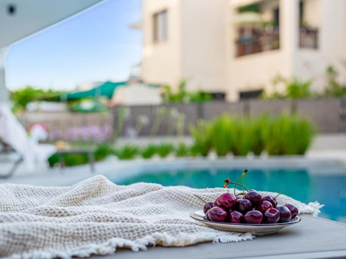 Sanders Olive Paphos Exterior foto
